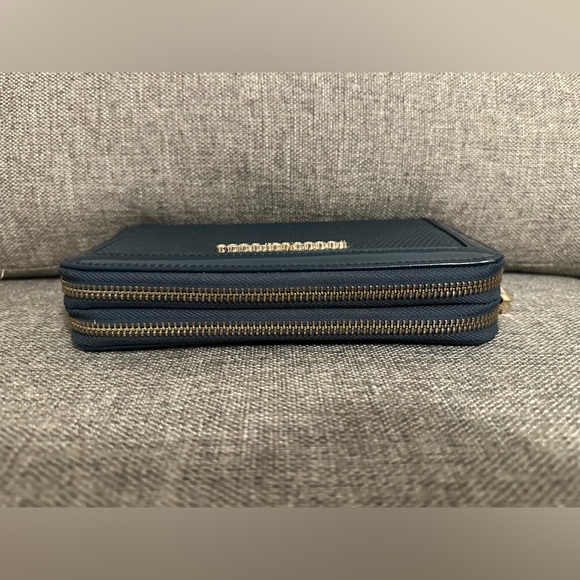 Authentic Rocco Barocco Wallet Navy Blue - Picture 5 of 16
